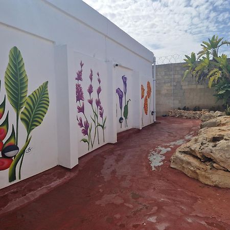 Cresta Beach Studios Saint Julian's Bagian luar foto