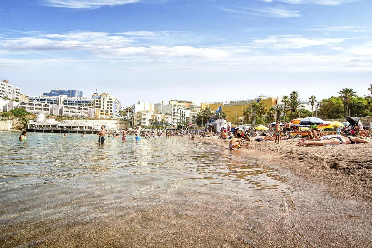 Cresta Beach Studios Saint Julian's Bagian luar foto
