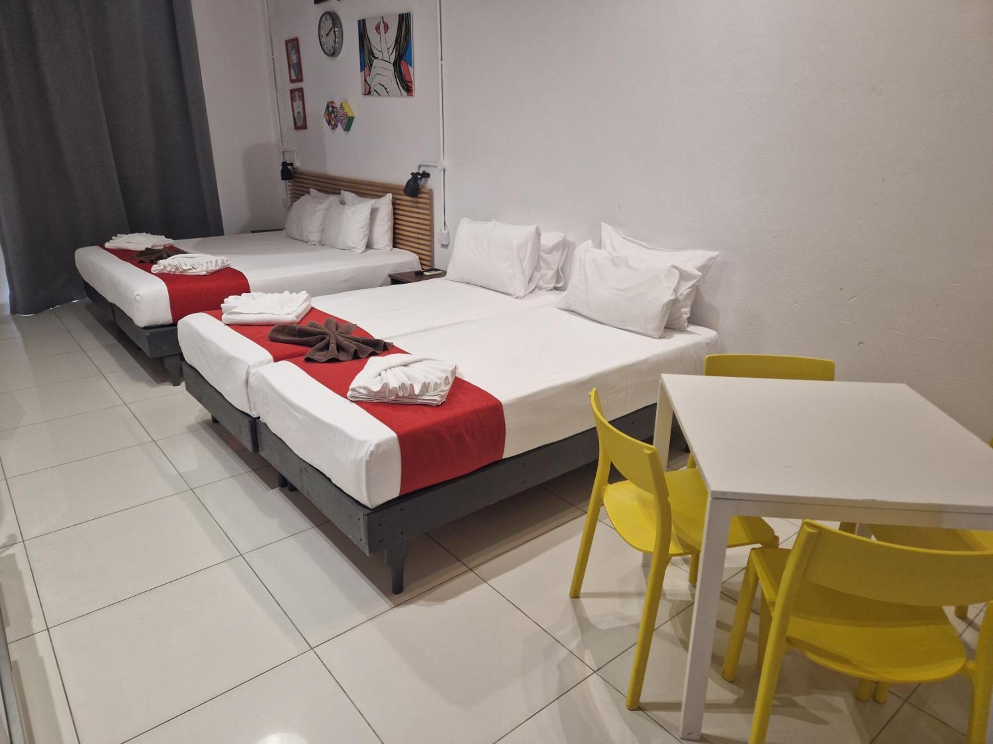 Cresta Beach Studios Saint Julian's Ruang foto